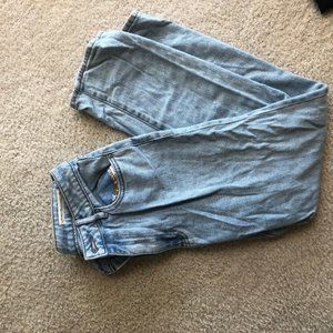 Pac Sun light wash mom jean